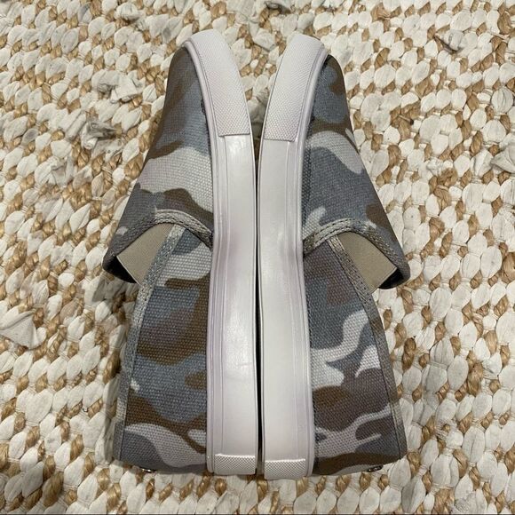 Steve Madden Camo Slip On Sneakers - Picture 5 of 9
